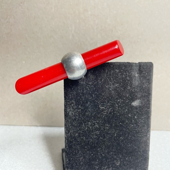 Estate | Jewelry | Vintage Red Celluloid Angular Tube Bar Brooch Pin On ...
